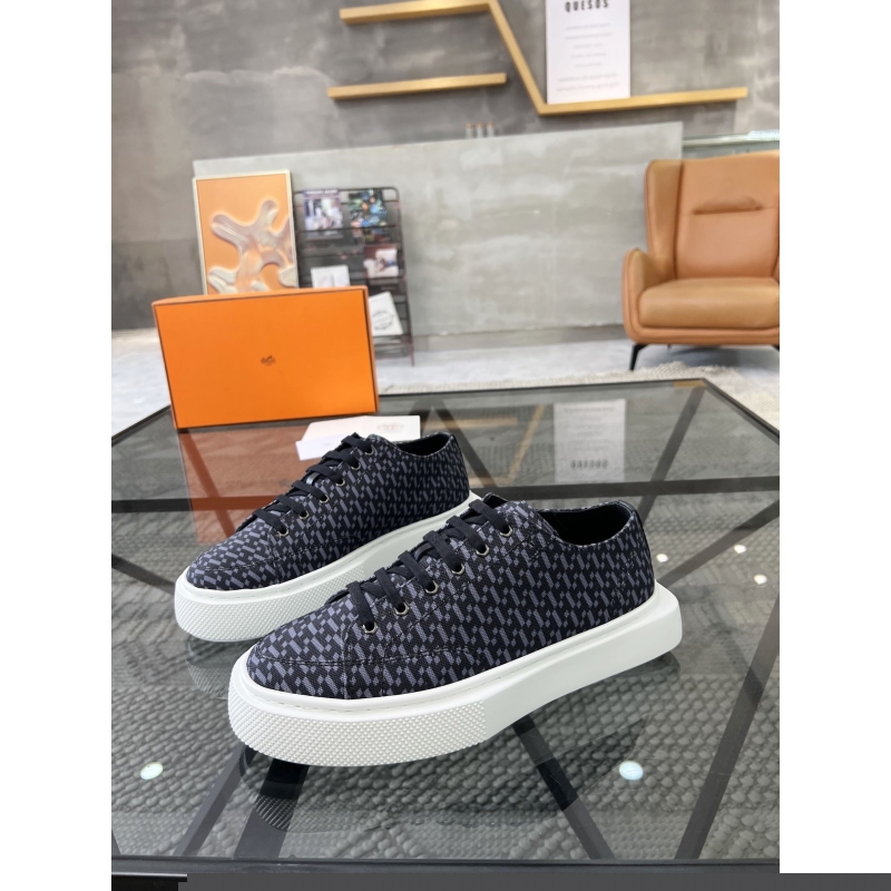 H**mes sneakers